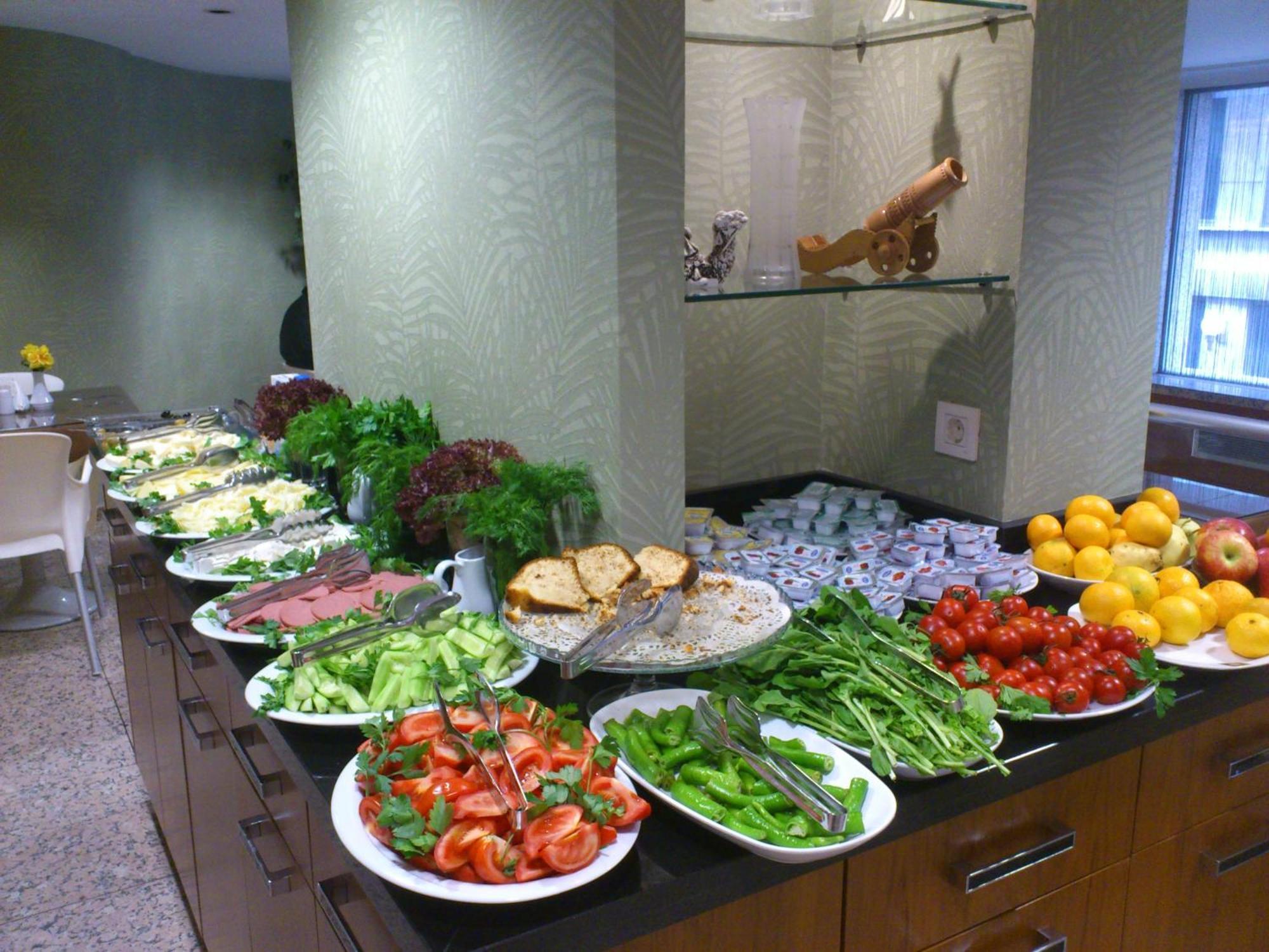 Bella Hotel Istanbul Bagian luar foto