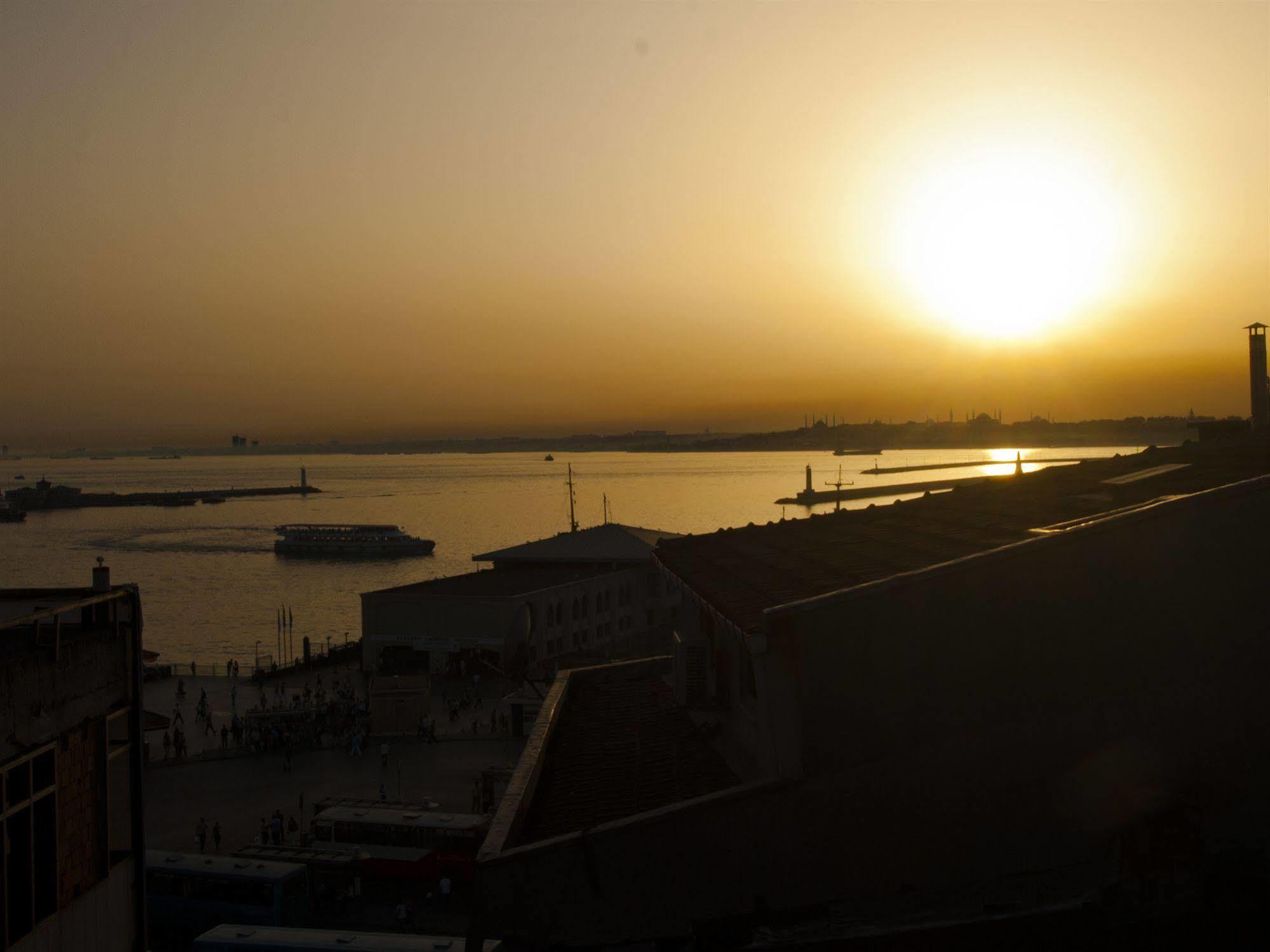 Bella Hotel Istanbul Bagian luar foto