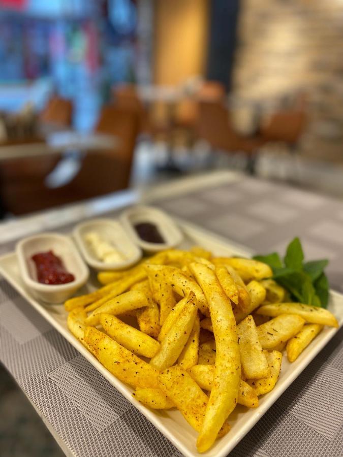 Bella Hotel Istanbul Bagian luar foto